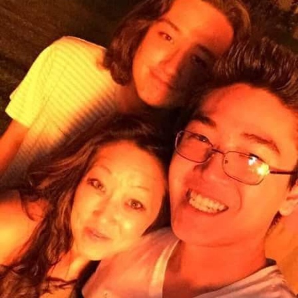 Meet your Posher, Tish - Picture 3 of 8